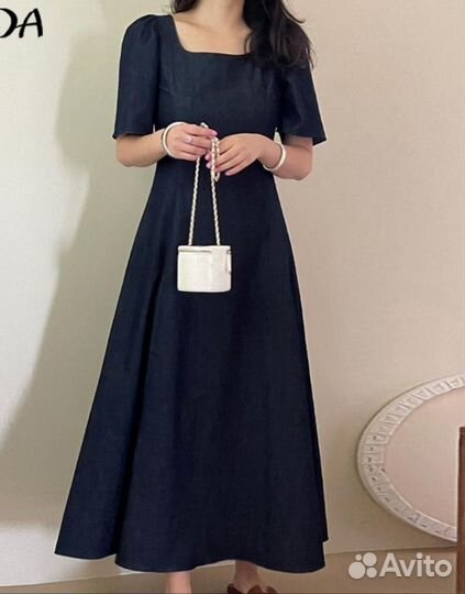 Новое платье шелк классического стиля