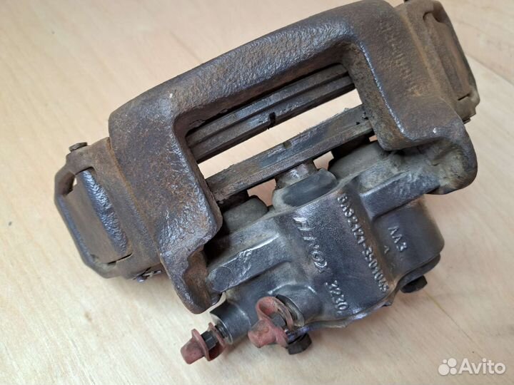 Суппорт Нива 4х4 задний мост