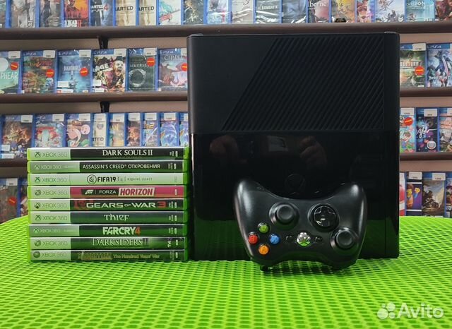 Xbox 360 slim e 500 GB + Игры