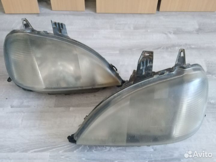 Фары на MB ml320 w163 на запчасти