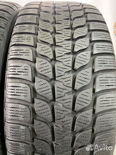 Bridgestone Blizzak LM-25 205/45 R17
