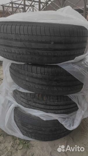 Michelin Latitude Sport 235/65 R17