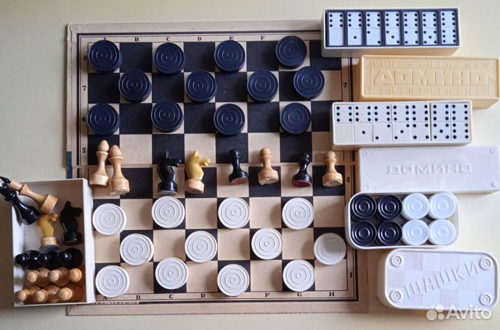 Домино шахматы, Шашки из СССР