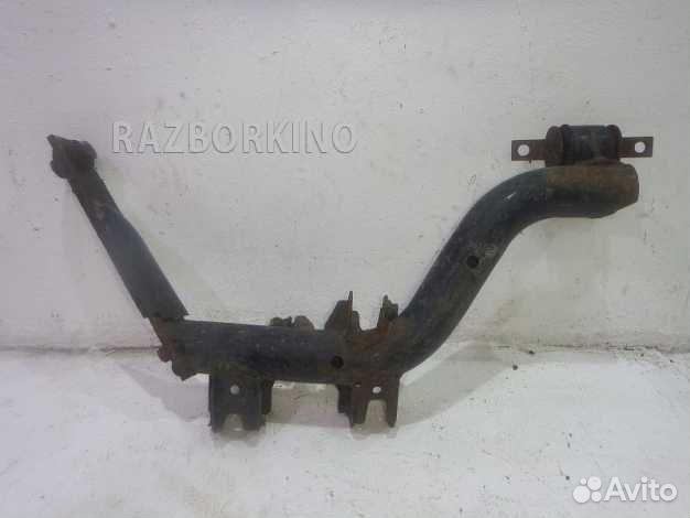 Рычаг задний нижний левый