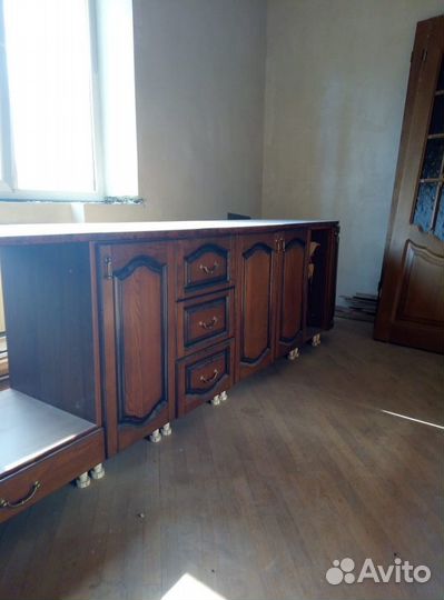 Продам кухню