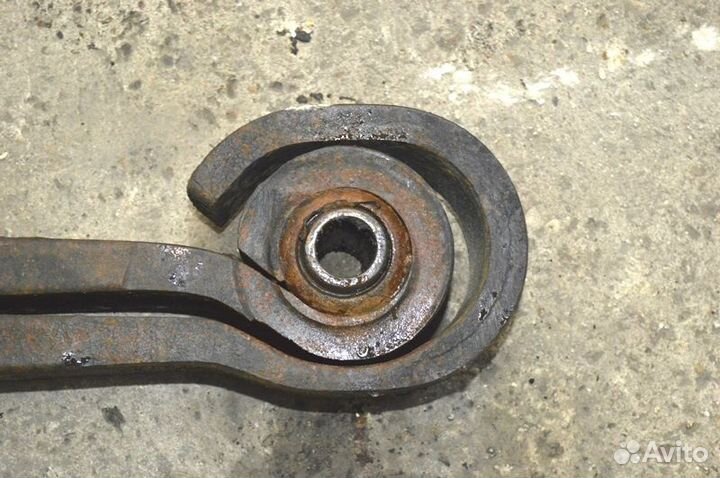 Полурессора ведущего моста, левая scania 4-series