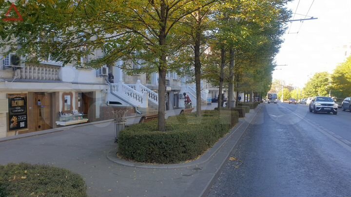 Торговое на Б Морской, 33кв.м