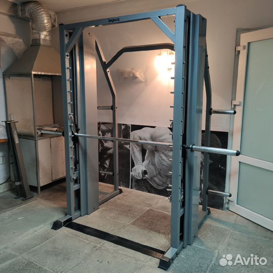 Машина Смита Johns Impact