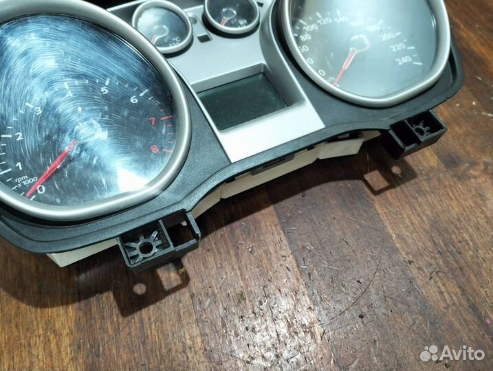 Панель приборов (щиток) Ford Focus 2 рест. 2008