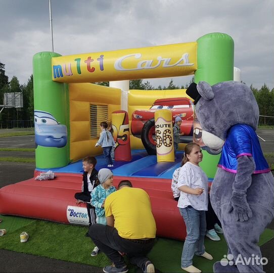 Сладкая вата, надувной дартс, поп-корн