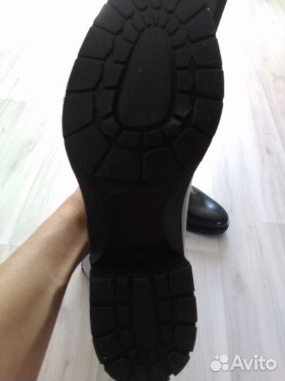 Продам сапоги
