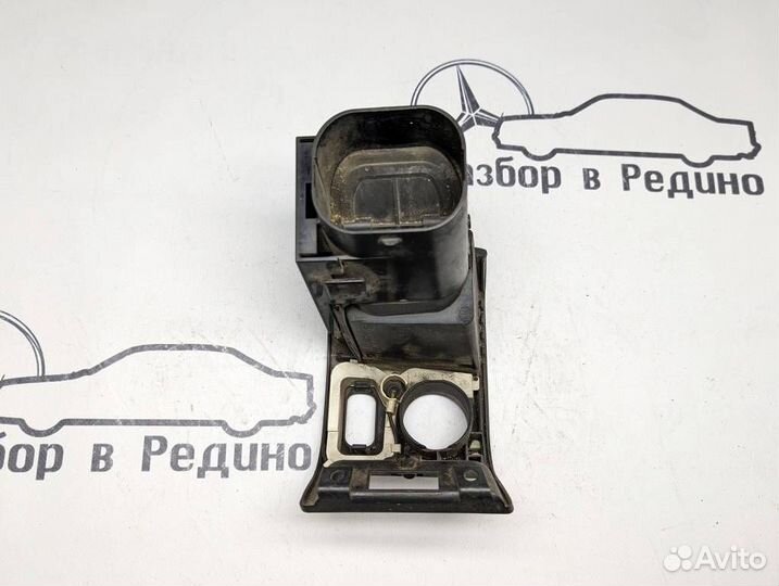 Воздуховод w210 E-class 604.917