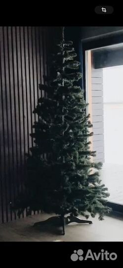 Елка искусственная 240