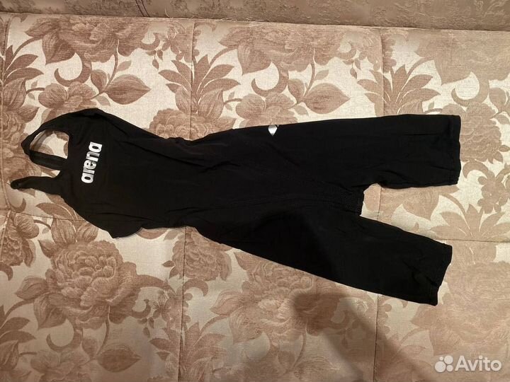 Гидрокостюм