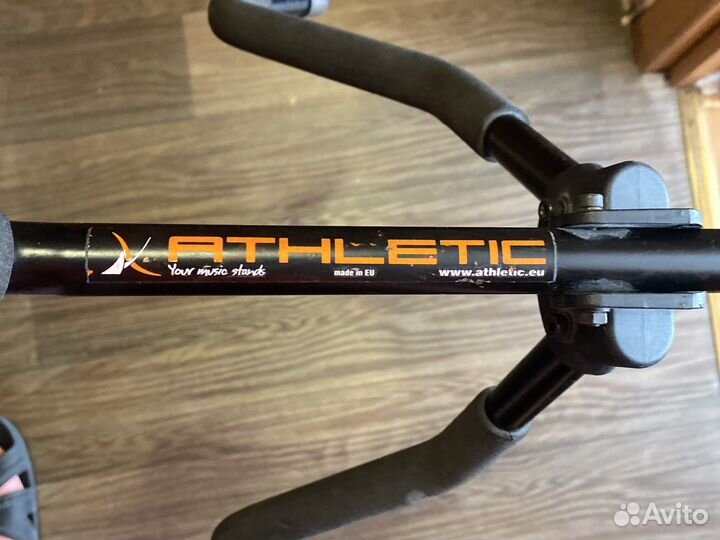 Штатив тренога