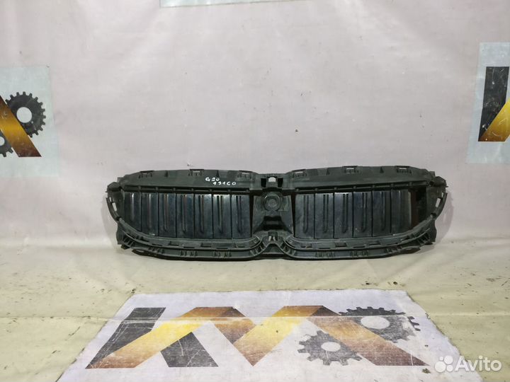 Бмв 3 G20 2018- Решетка радиатора (Жалюзи) 13160