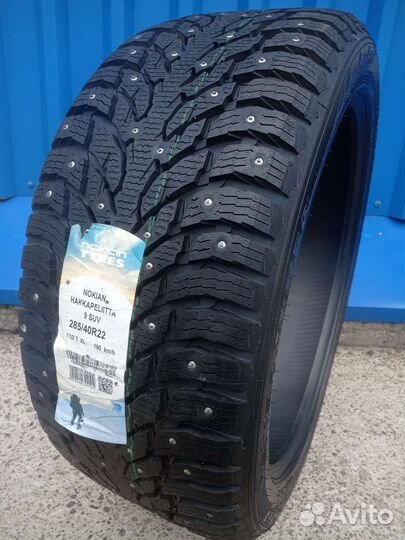 Nokian Tyres Hakkapeliitta 9 SUV 285/40 R22 110T