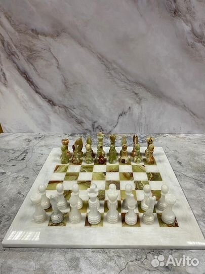 Шахматы из камня