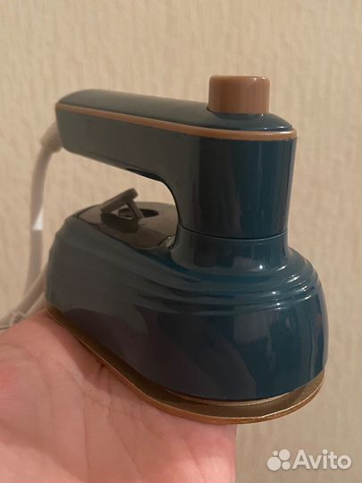 Мини отпариватель (утюжок)