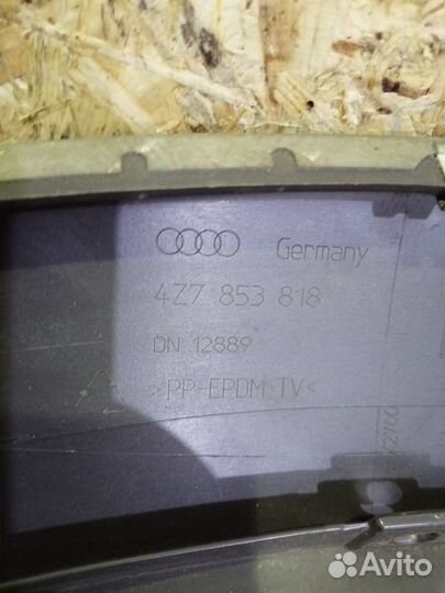 Расширитель крыла задний правый Audi A6 C5 Allroad