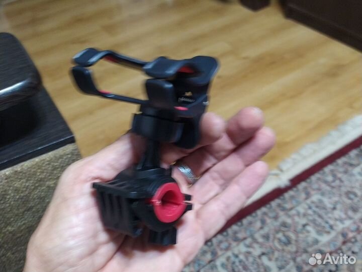 Крепление смартфона к велосипеду