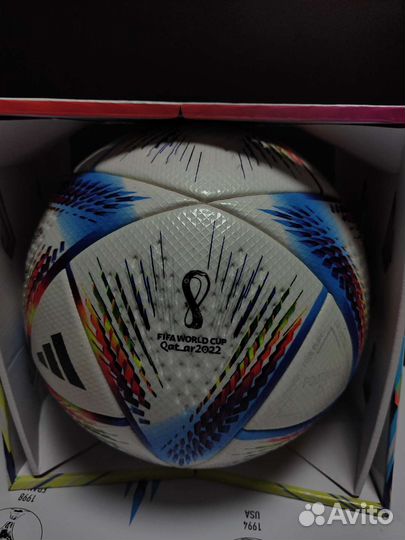 Футбольный мяч чм 2022 adidas
