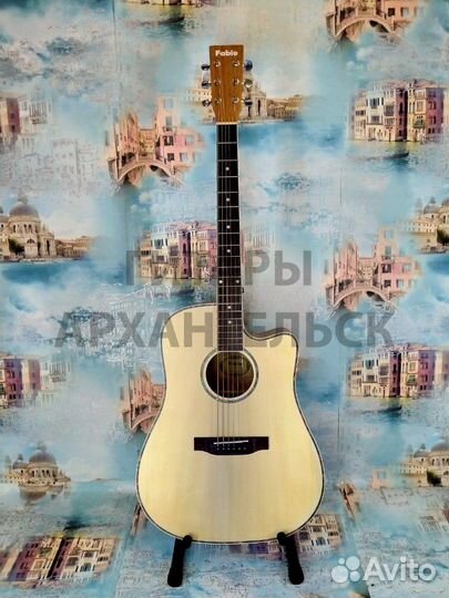 Гитара акустическая, новая + комплект