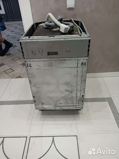 Посудомоечная машина Electrolux 45