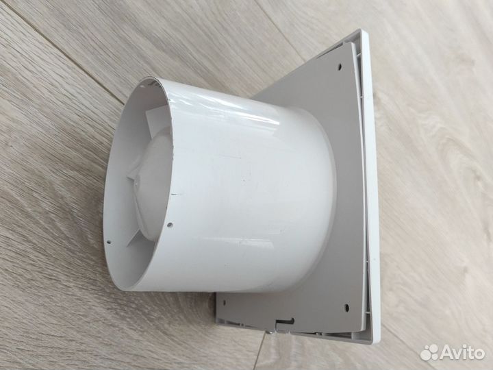 Вентилятор вытяжной для кухни и санузла новый