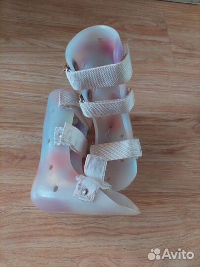 Тутора голеностоп