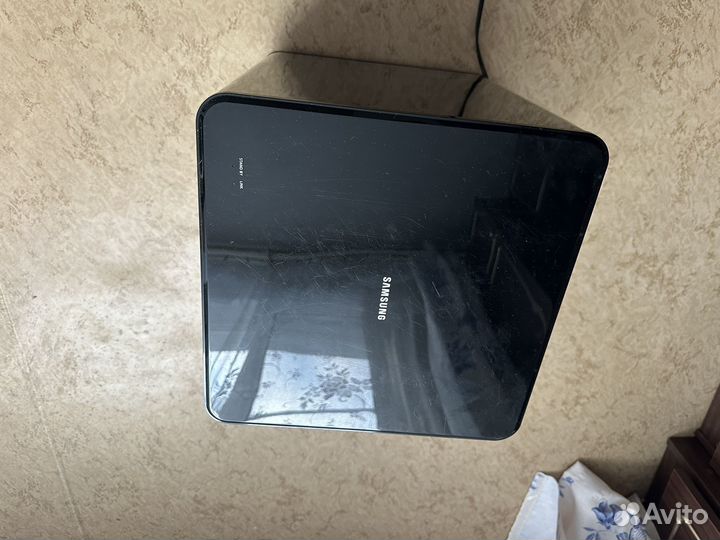Саундбар Samsung HT-E8200