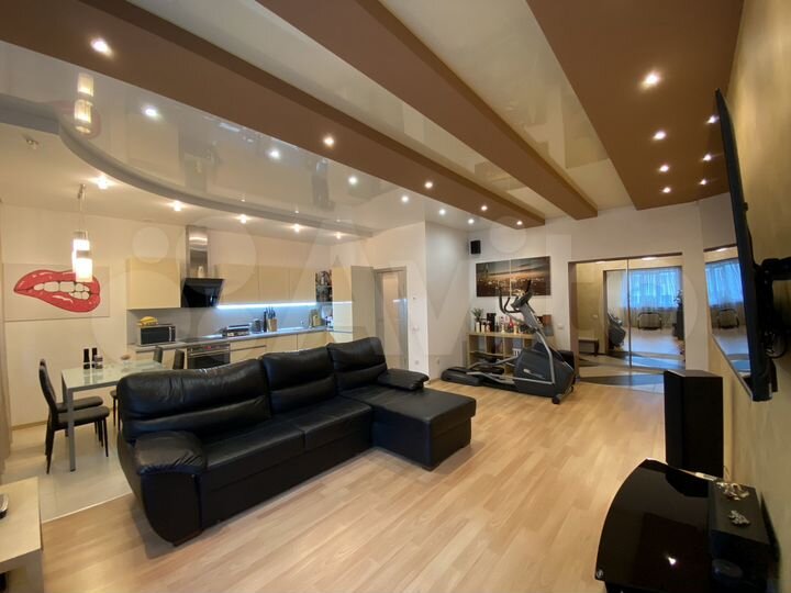 3-к. квартира, 130 м², 4/12 эт.