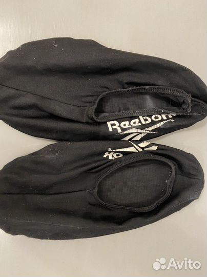 Слайд Reebok с чехлами