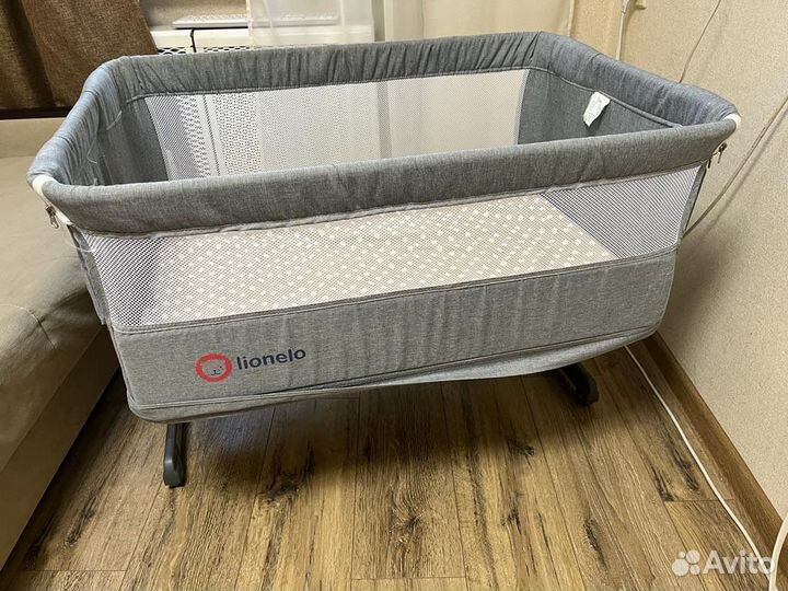 Детская кроватка- манеж