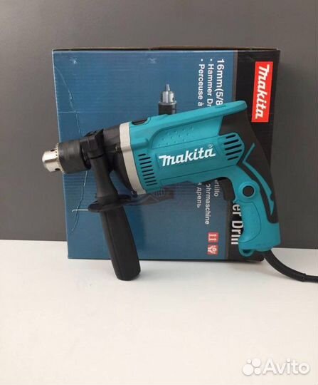 Ударная дрель Makita