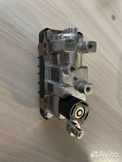 Актуатор турбины 6NW009543 (G-041)