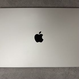 Macbook pro 16 m1 pro 16gb 1tb