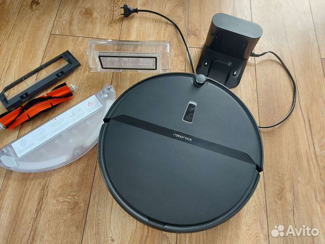 Робот пылесос моющий Roborock E4