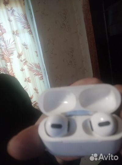 AirPods Pro