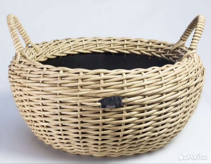 Кашпо- корзина из искусственного ротанга