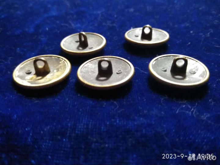Пуговицы латунь полностью
