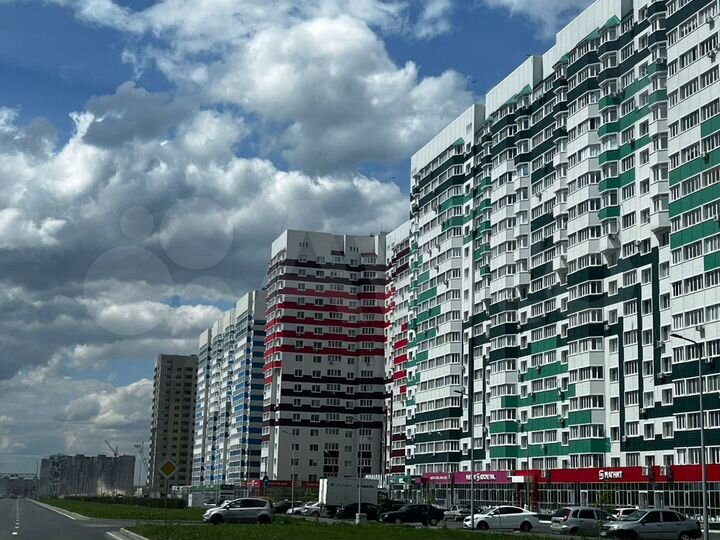 2-к. квартира, 64 м², 16/17 эт.