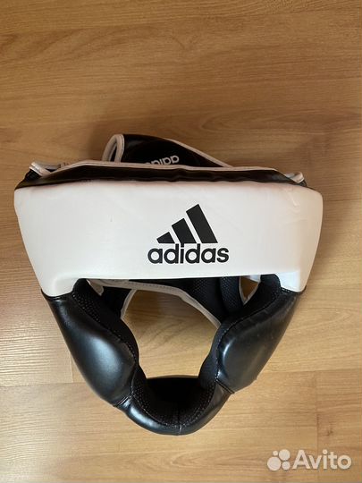 Боксерский шлем адидас