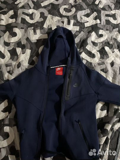 Зипка Nike tech fleece 147-158cm