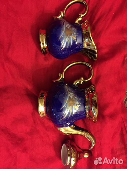 Чайник и молочник кобальт с позолотой