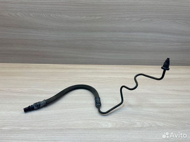 Трубка сцепления Skoda Rapid