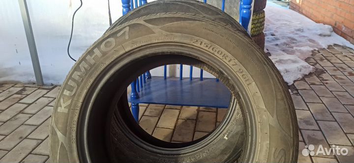 Kumho Majesty Solus KU50 215/60 R17 96H