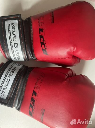 Боксерские перчатки leco