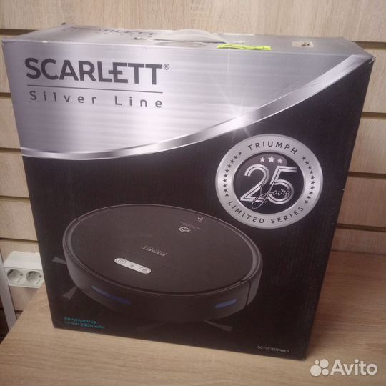 Робот пылесос scarlett