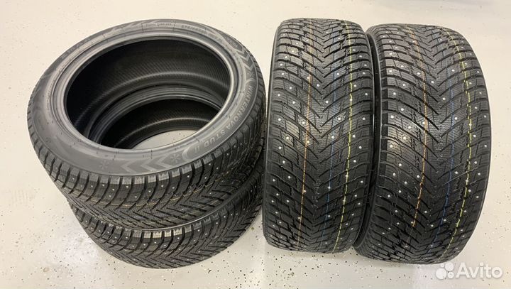 Zmax Winternova Stud II 275/45 R20 110T